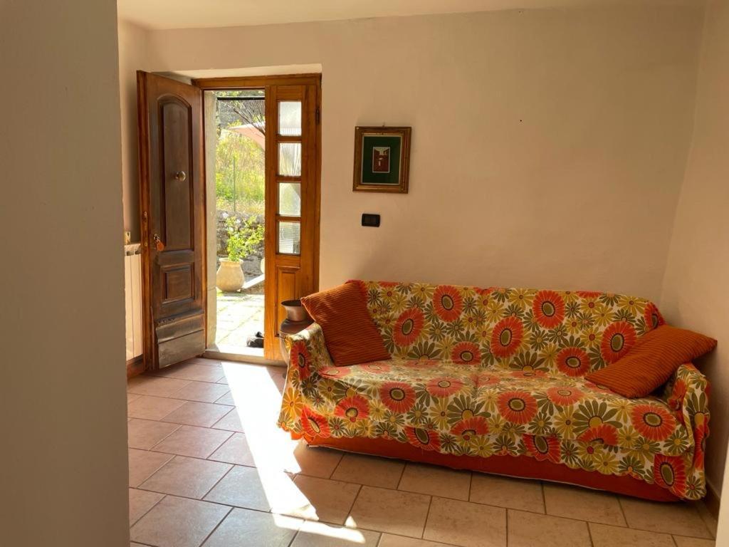 Villa THE DORMOUSE - Il Ghiro Rensa Esterno foto